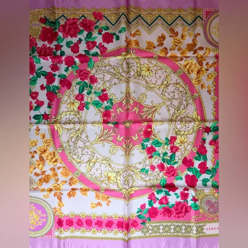 NEW IN BOX ✨ VERSACE SILK TWILL Medusa Hot Pink Roses & Gold Large Scarf